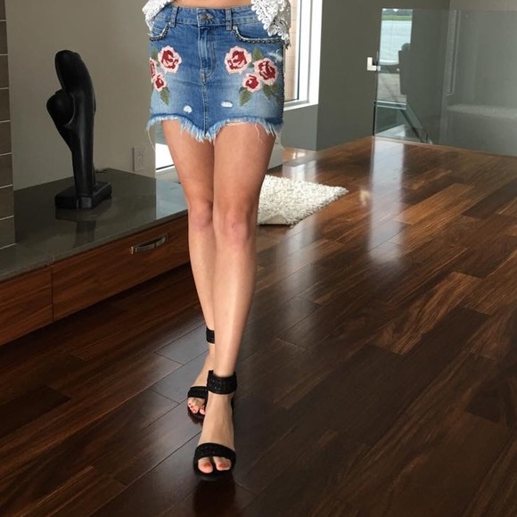 Free people - Embroidered skirt - Picture 2 of 7